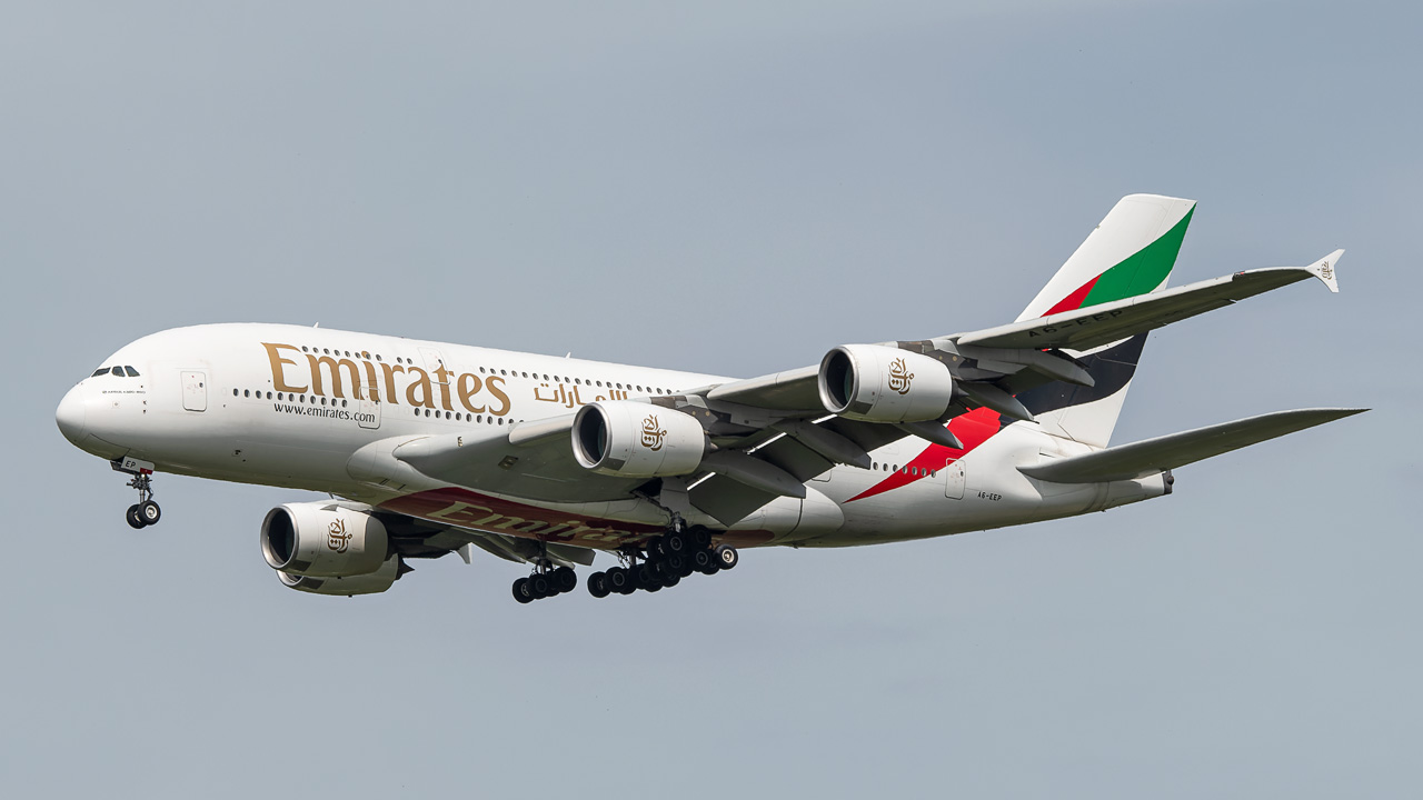 A6-EEP Emirates Airbus A380-800