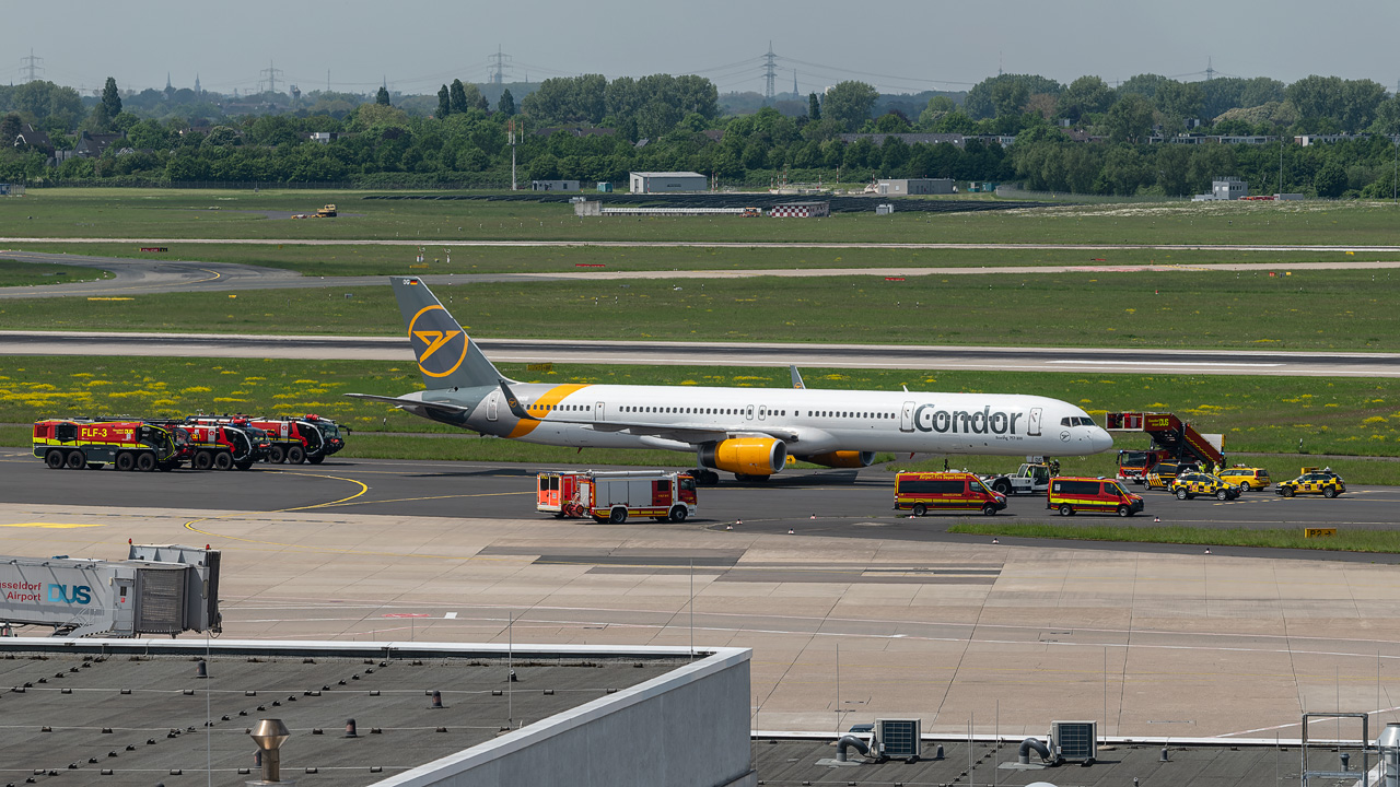 D-ABOG Condor Boeing 757-300