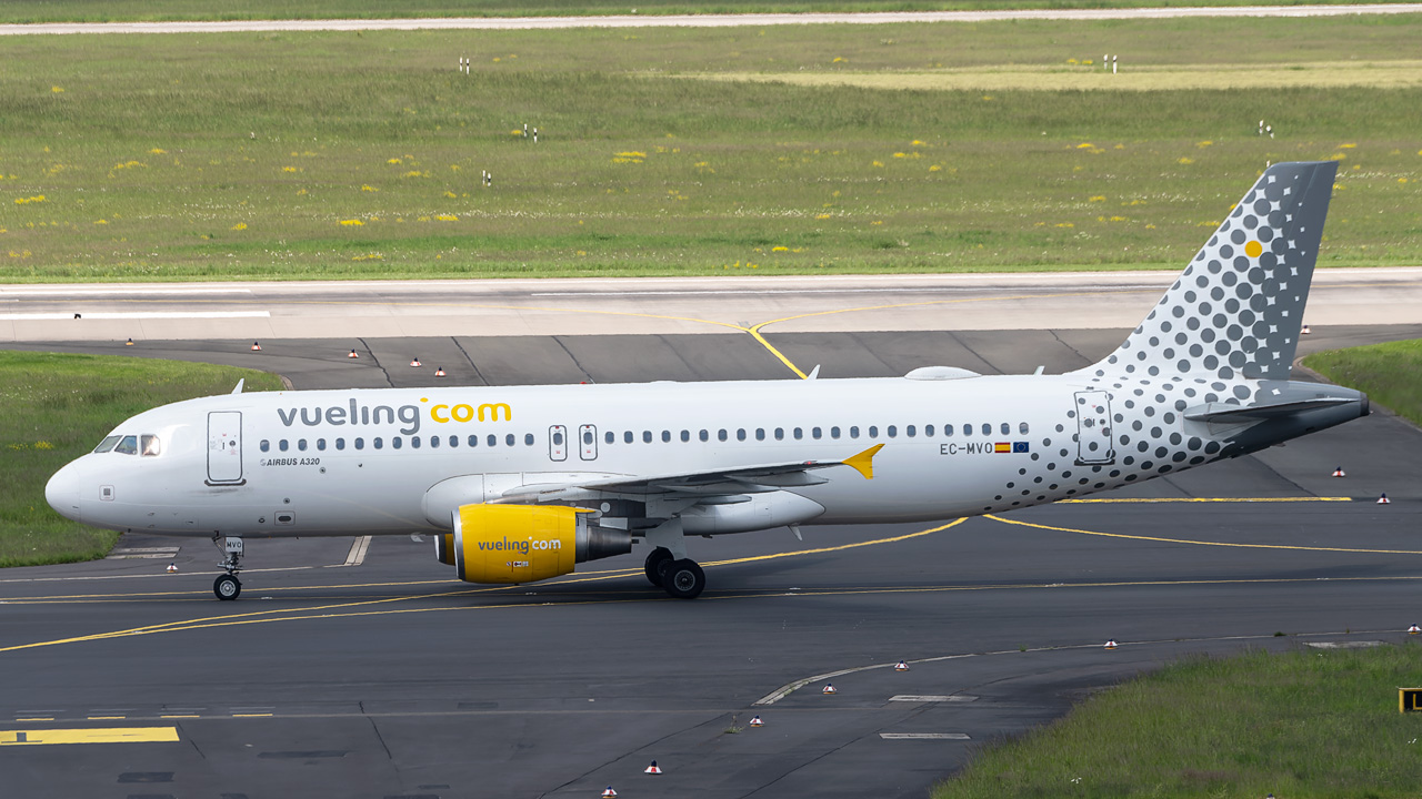 EC-MVO Vueling Airbus A320-200