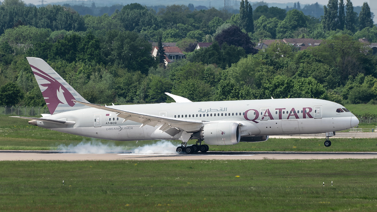 A7-BCQ Qatar Airways Boeing 787-8 Dreamliner