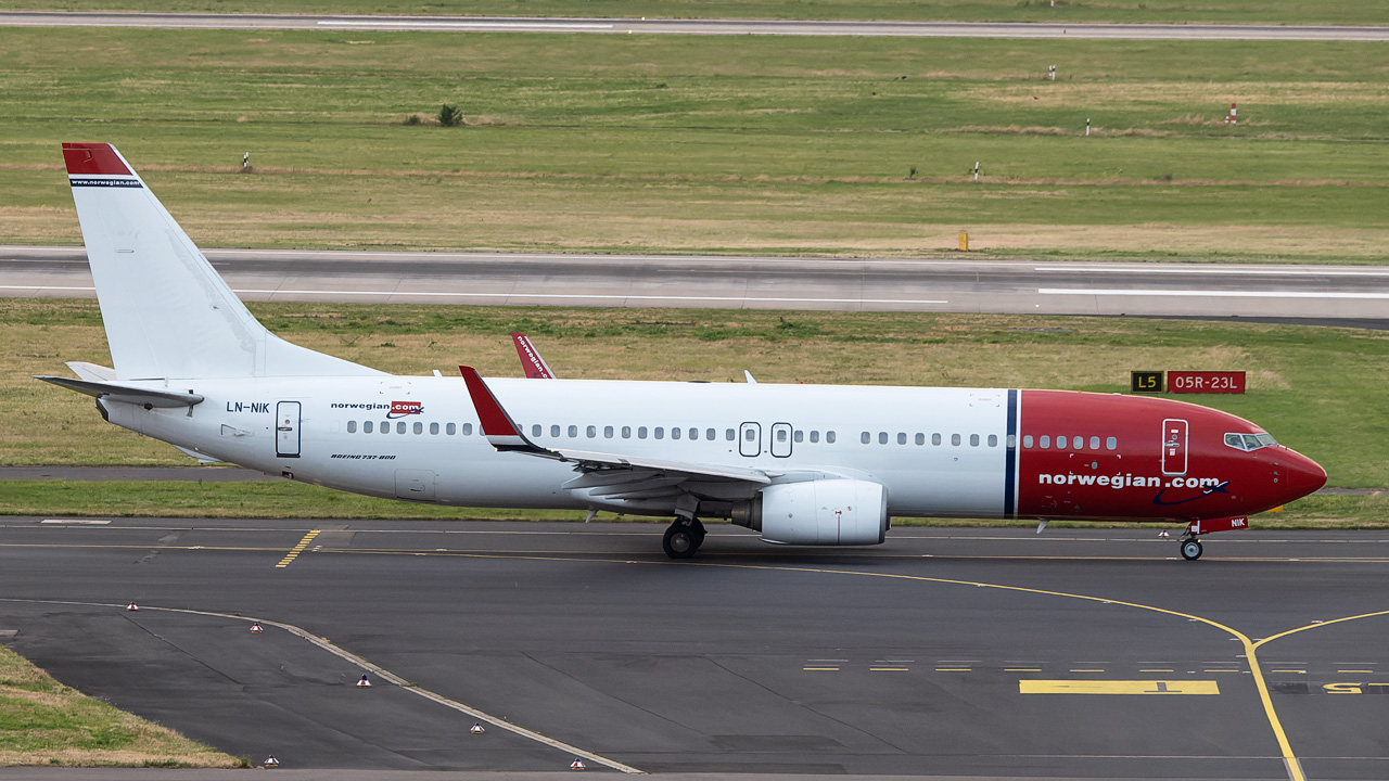 LN-NIK Norwegian Air Shuttle Boeing 737-800