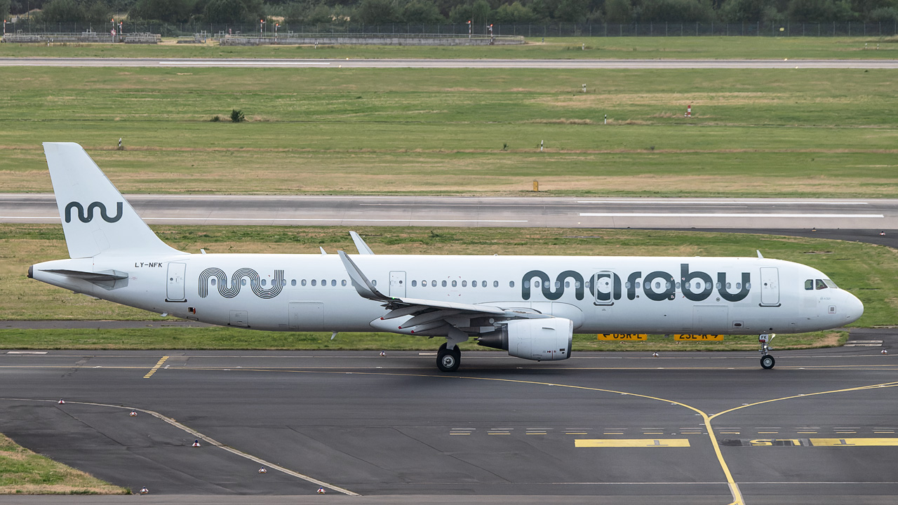 LY-NFK Marabu Airlines (Heston Airlines) Airbus A321-200