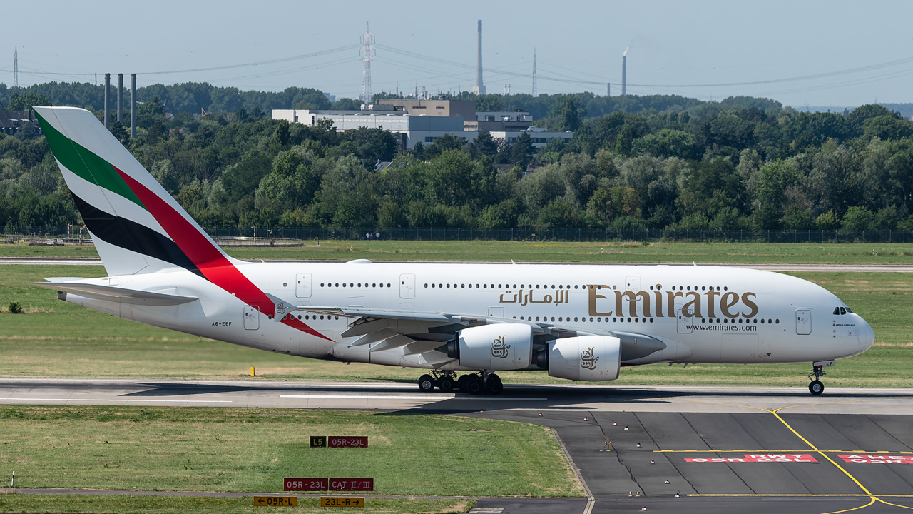 A6-EEF Emirates Airbus A380-800