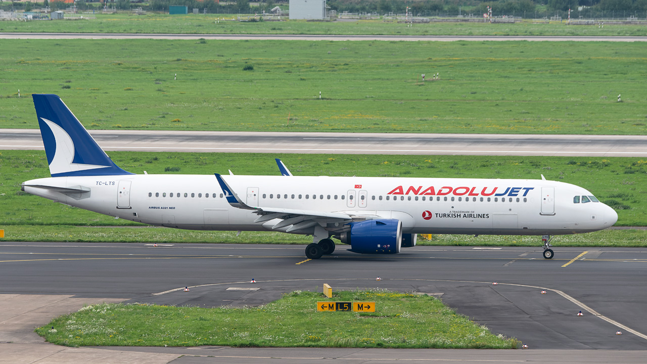 TC-LTS AnadoluJet Airbus A321-200neo