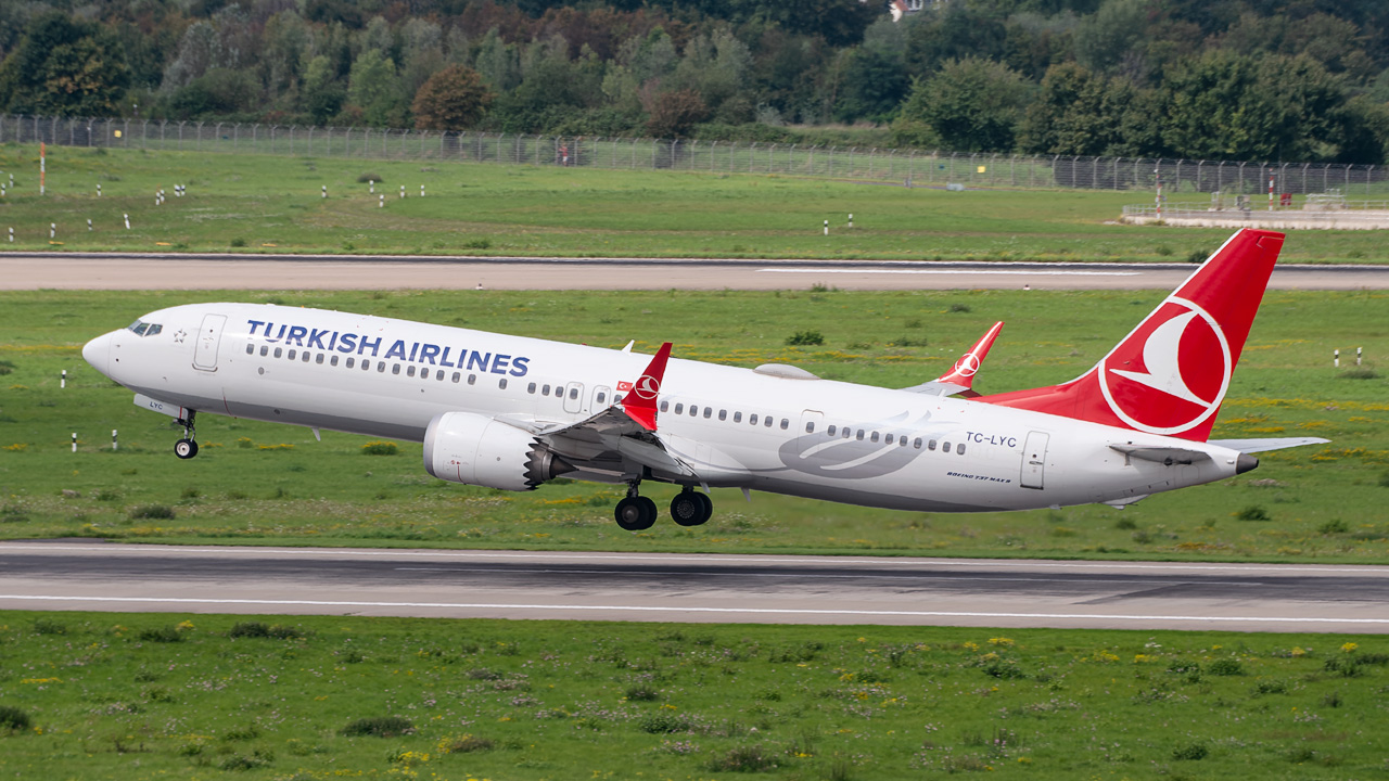 TC-LYC Turkish Airlines Boeing 737 MAX 9