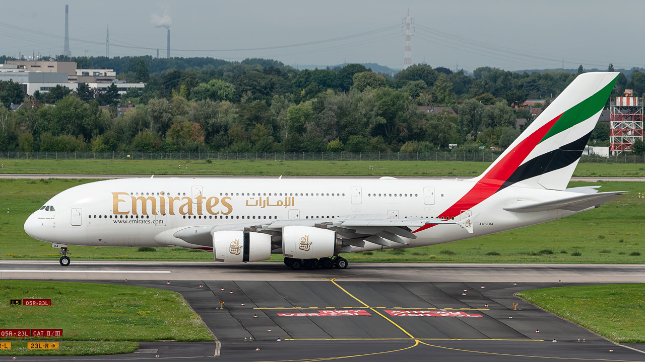 A6-EOA Emirates Airbus A380-800