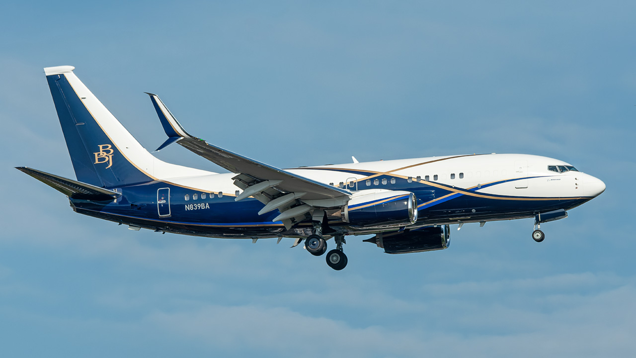 N839BA Private Boeing 737-700(BBJ)