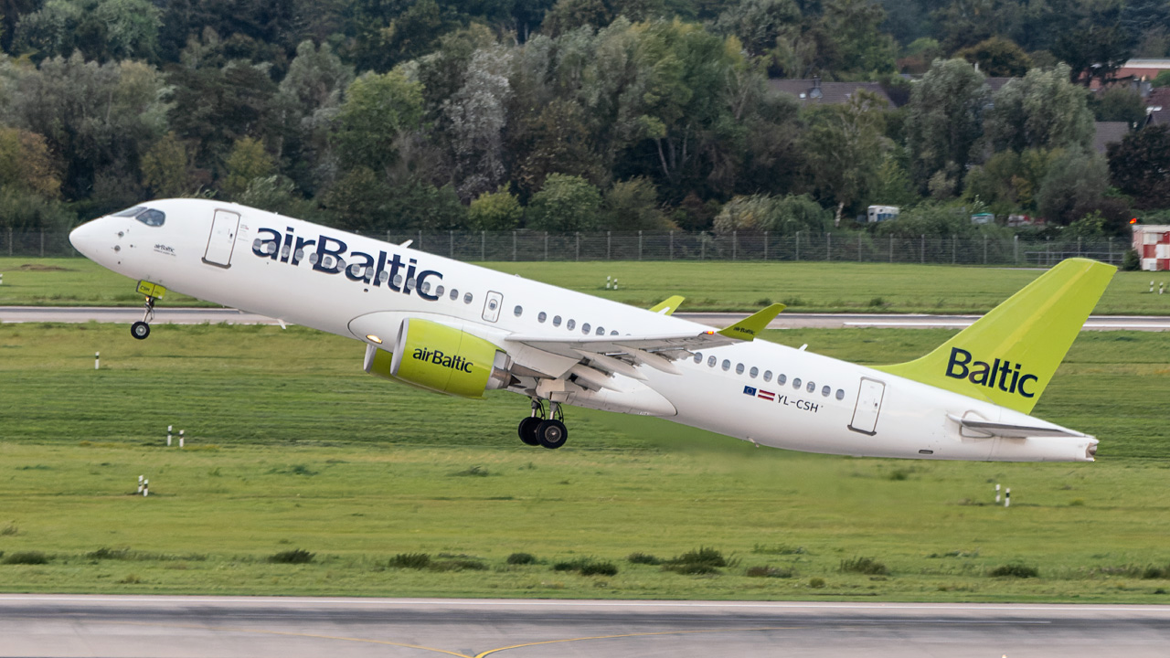 YL-CSH airBaltic Airbus A220-300