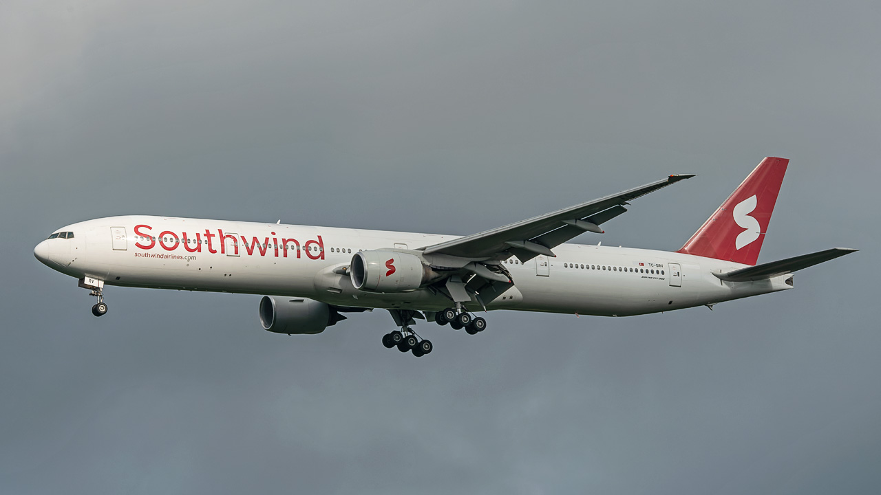 TC-GRV Southwind Airlines Boeing 777-300