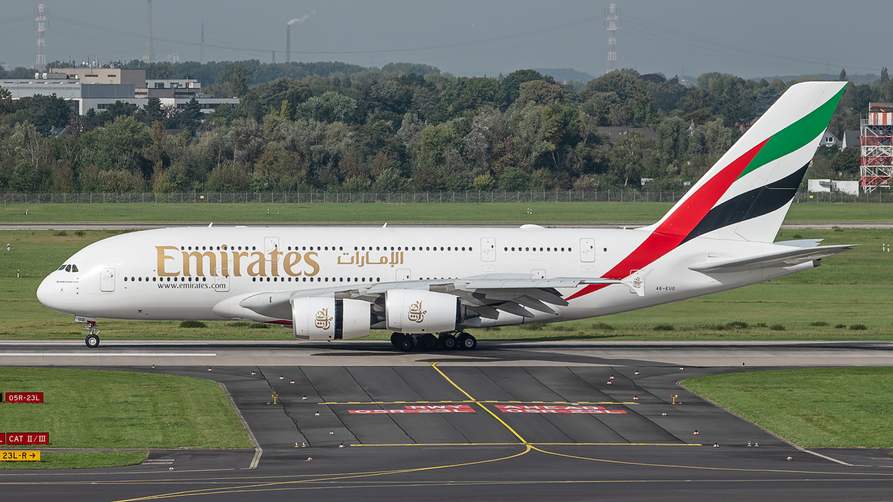 A6-EUO Emirates Airbus A380-800