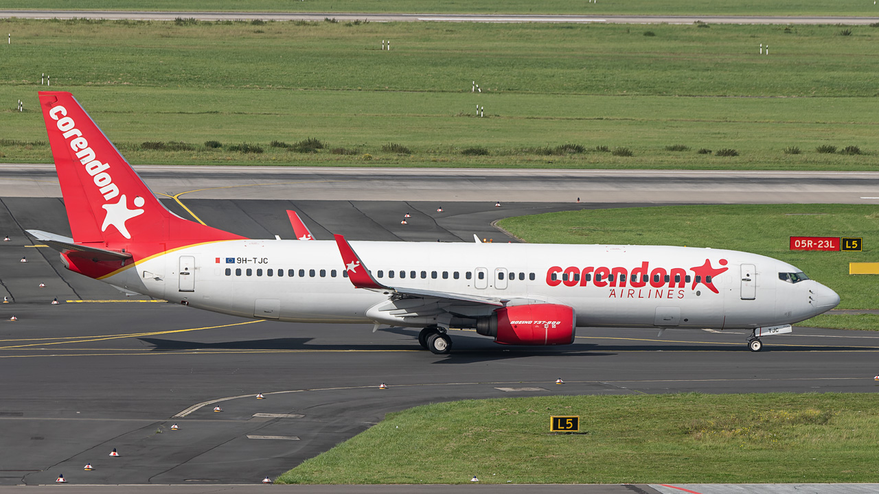 9H-TJC Corendon Airllines Europe Boeing 737-800