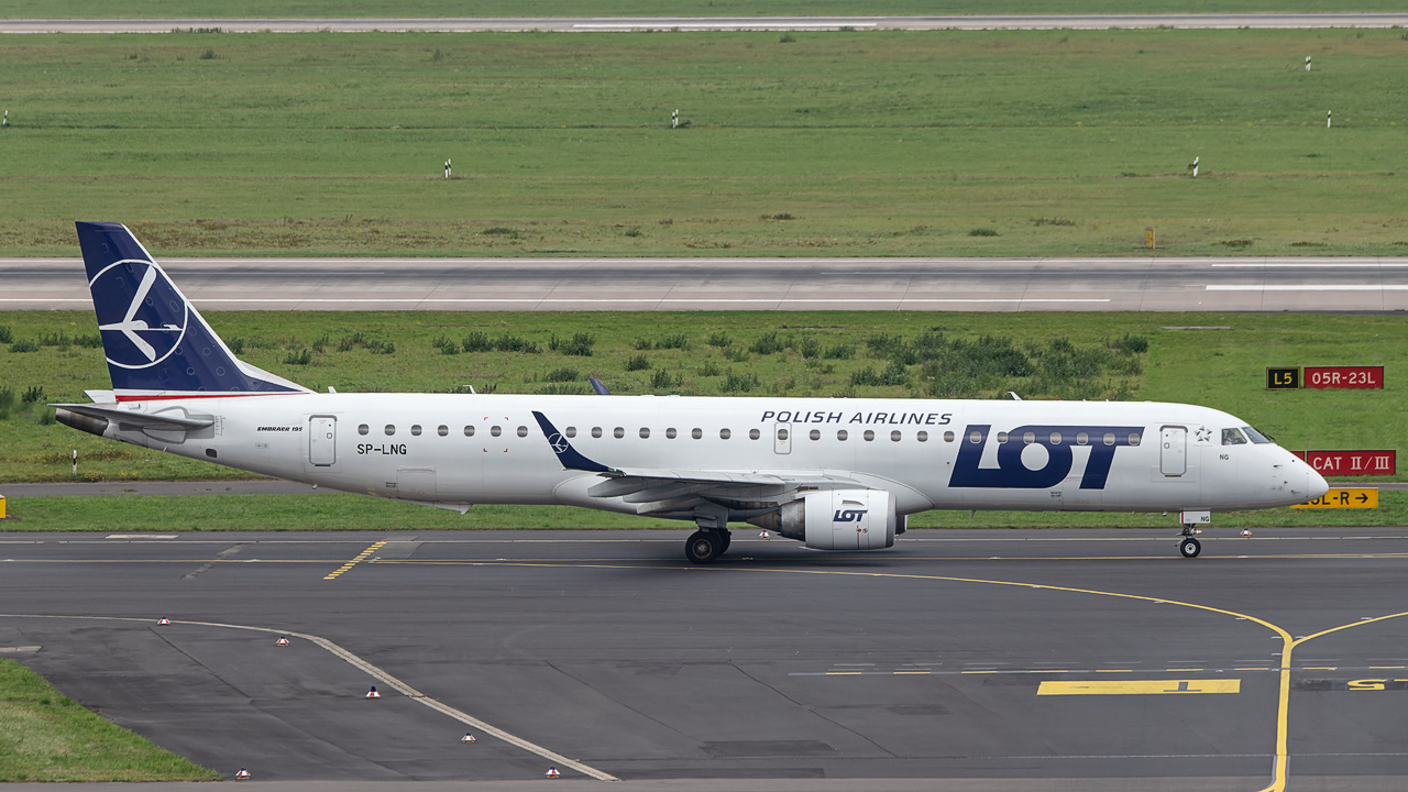 SP-LNG LOT Polish Airlines Embraer ERJ-195