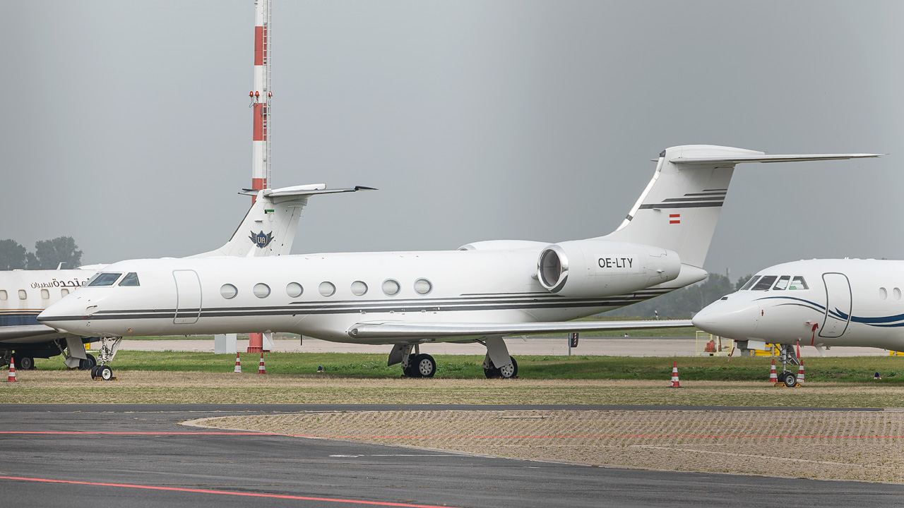 OE-LTY Alpi Jets Gulfstream G550