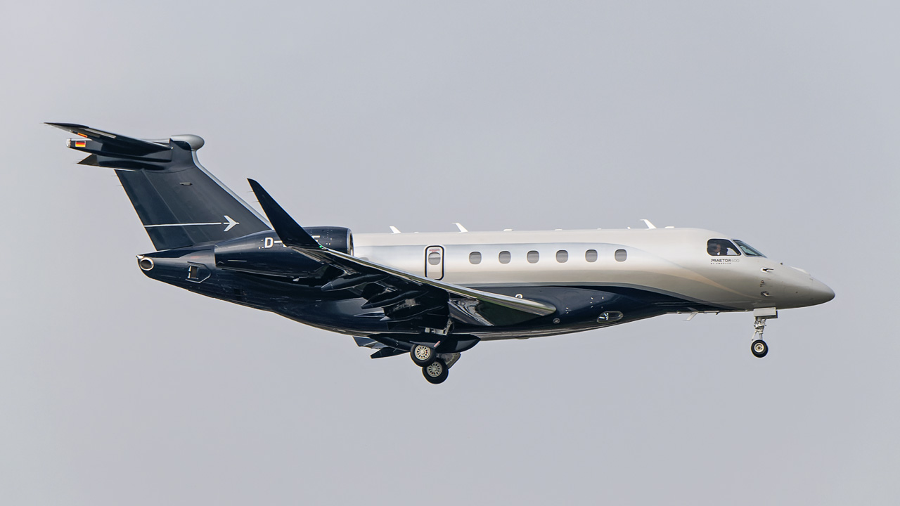 D-BEEE Windrose Air Jetcharter Embraer EMB-550 Praetor 600