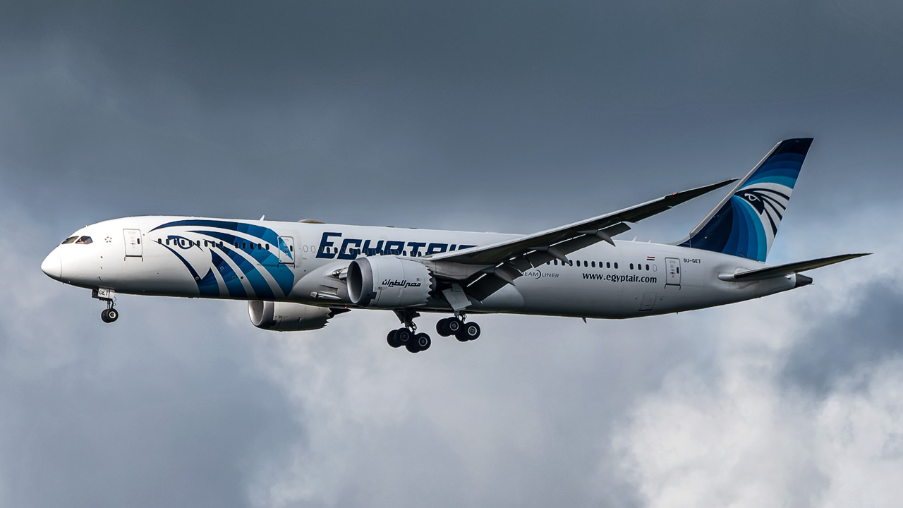 SU-GET Egypt Air Beoing 787-9