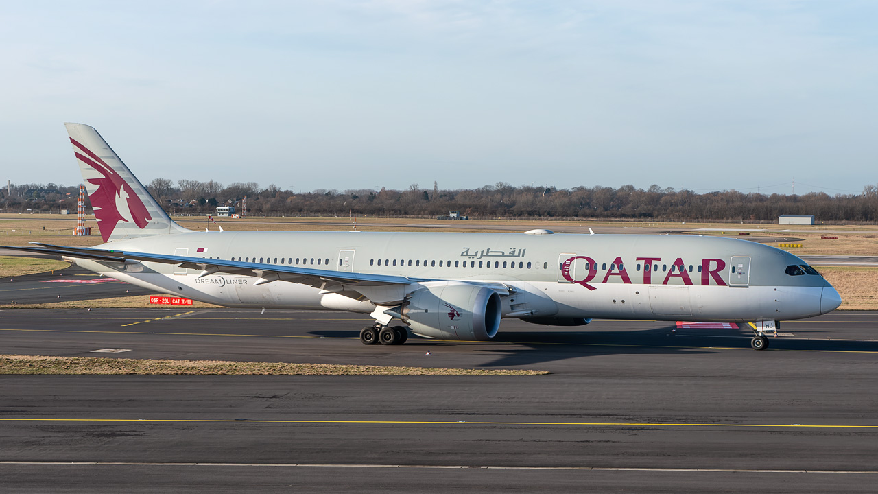 A7-BHJ Qatar Airways Boeing 787-9 Dreamliner