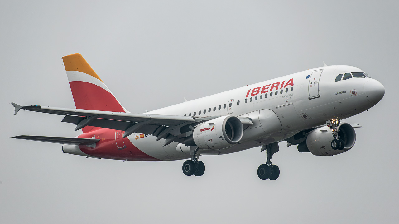 EC-KUB Iberia Airbus A319-100