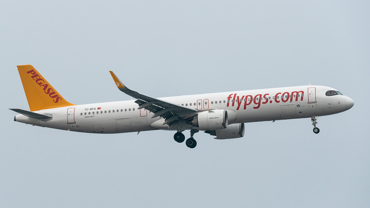 TC-RFA Pegasus Airlines Airbus A321-200neo