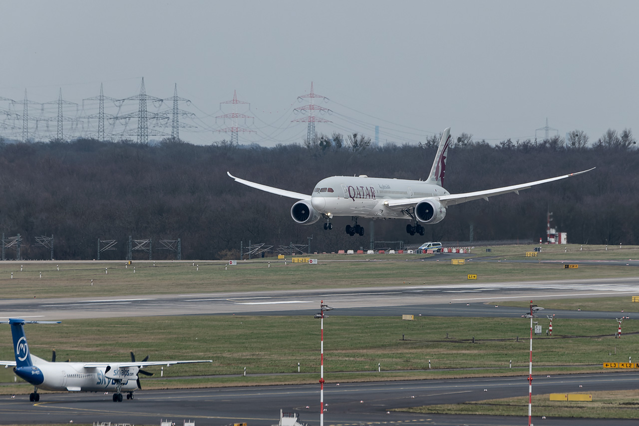 A7-BHQ Qatar Airways Boeing 787-9 Dreamliner