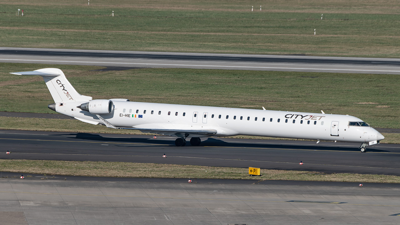 EI-HIE CityJet Bombardier CRJ-1000
