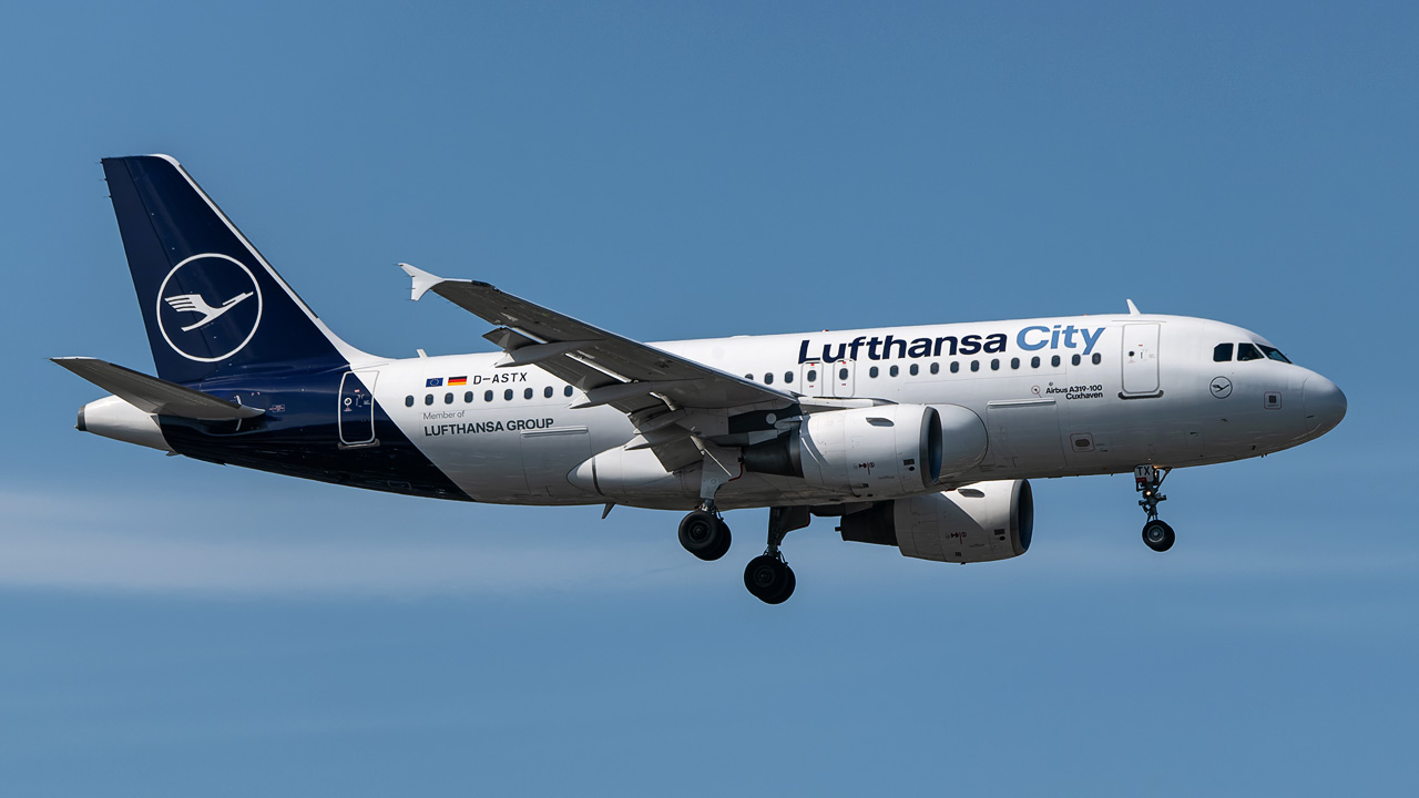 D-ASTX Lufthansa City Airbus A319-100