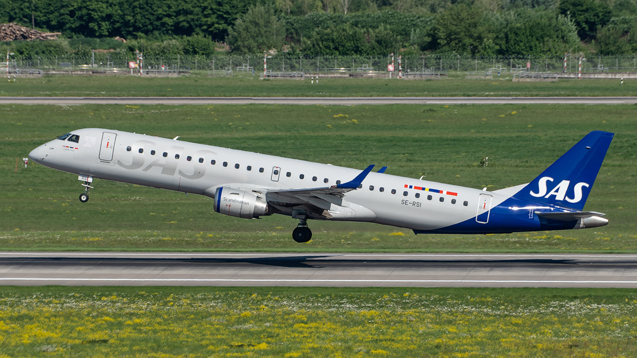 SE-RSI Scandinavian Airlines (SAS Link) Embraer ERJ-195