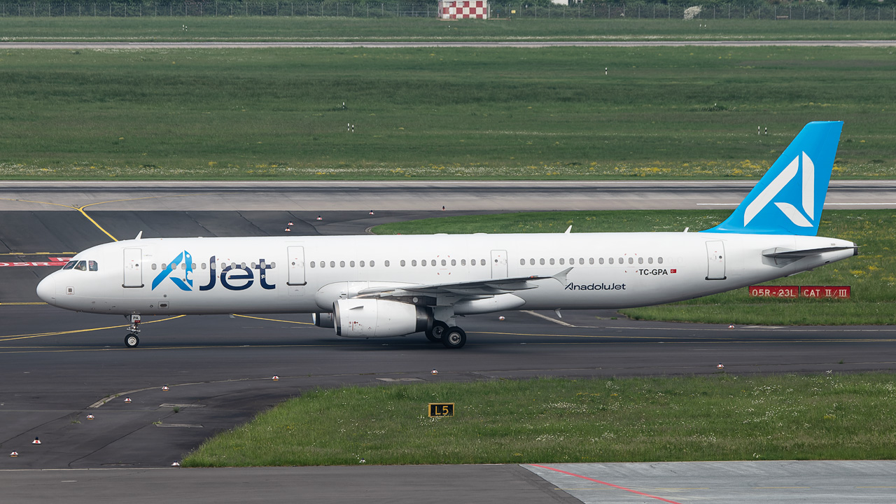 TC-GPA AJet Airbus A321-200