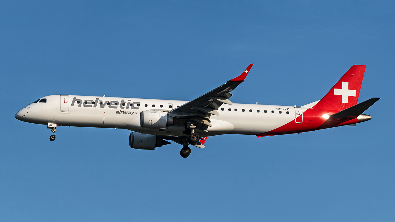 HB-JVZ Helvetic Airways Embraer ERJ-195