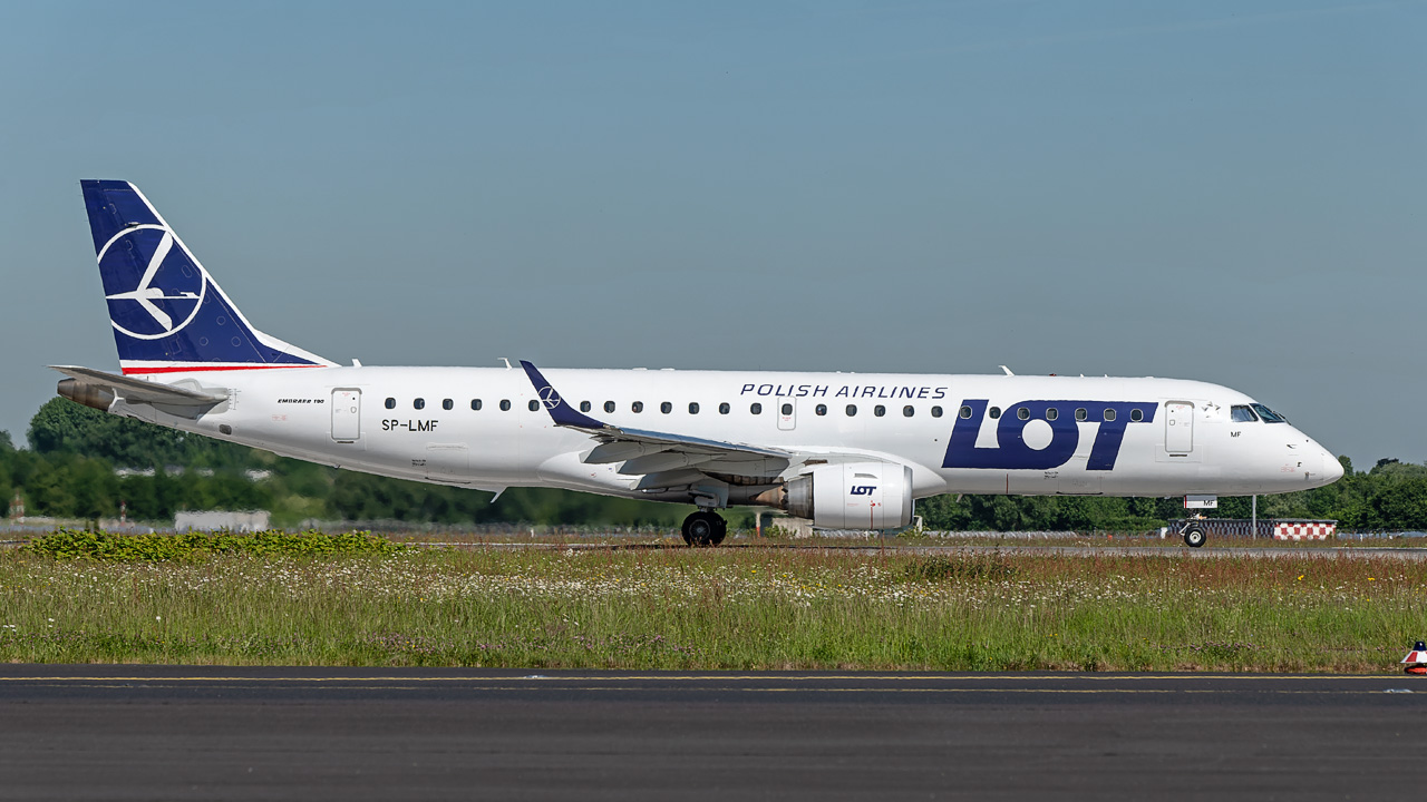 SP-LMF LOT Polish Airlines Embraer ERJ-190