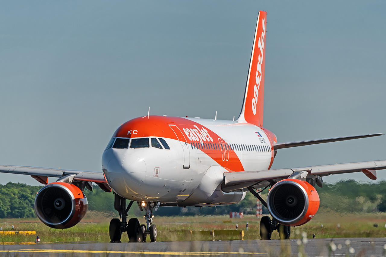 OE-LKC easyJet Europe Airbus A319-100