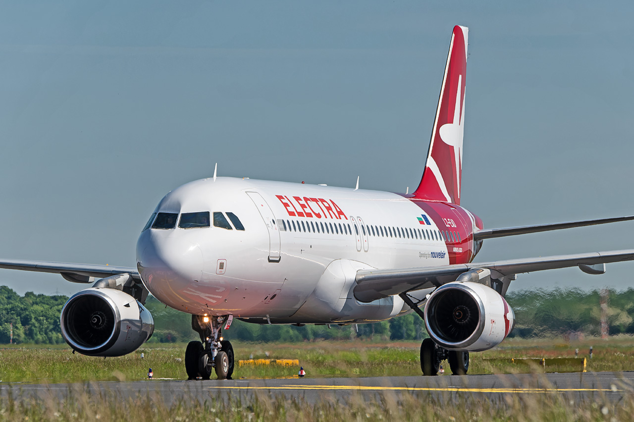 LZ-EAD Electra Airways (Nouvelair) Airbus A320-200