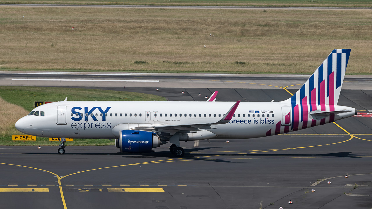 SX-CHG Sky Express Airbus A320-200neo