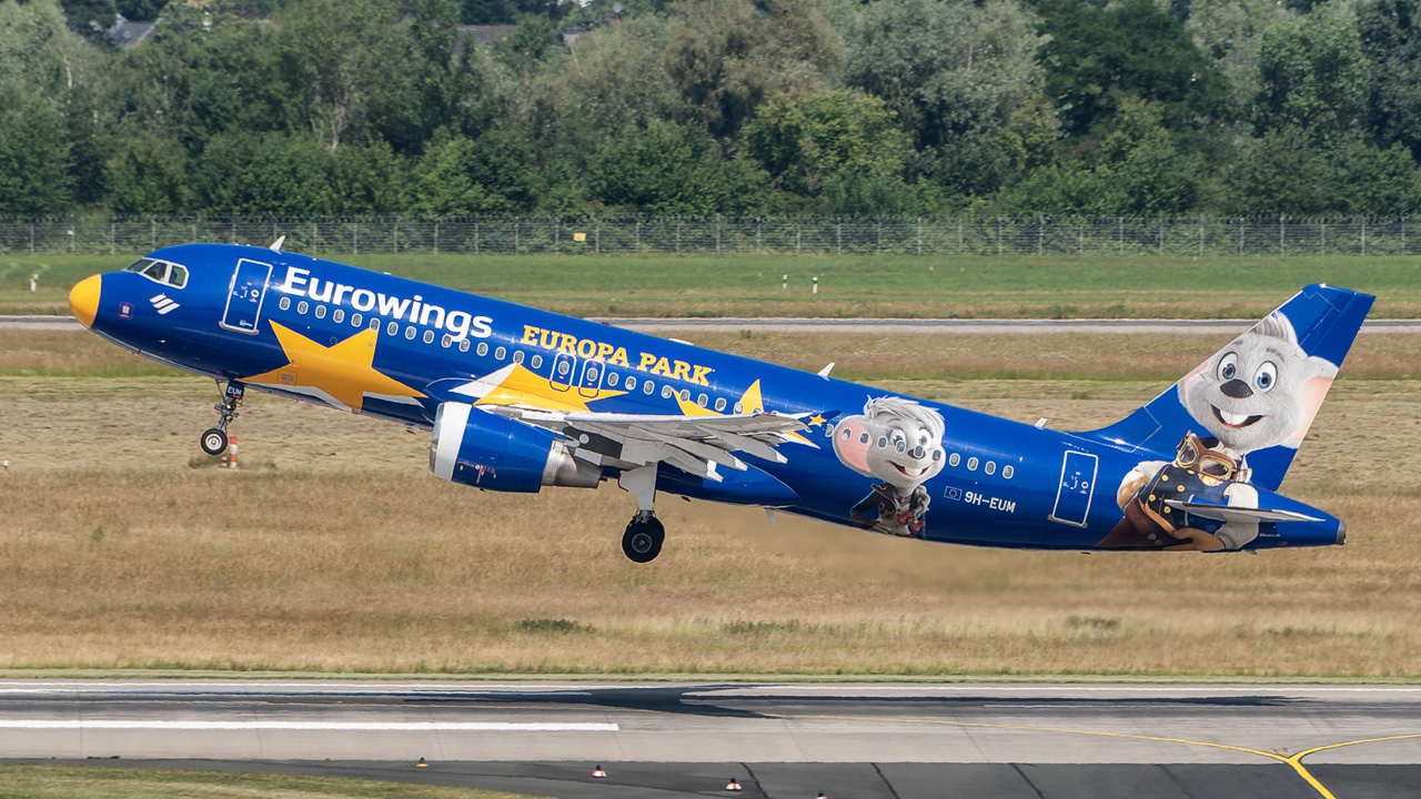 9H-EUM Eurowings Europe Malta Airbus A320-200