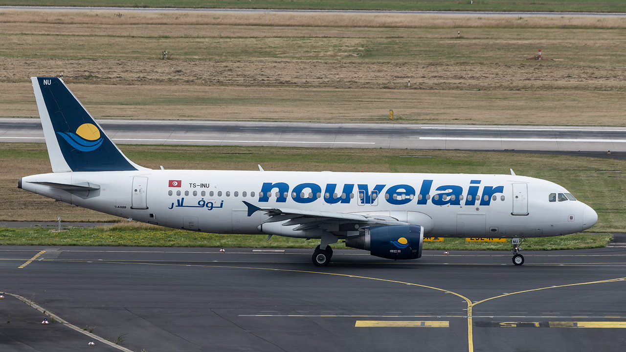 TS-INU Nouvelair Airbus A320-200
