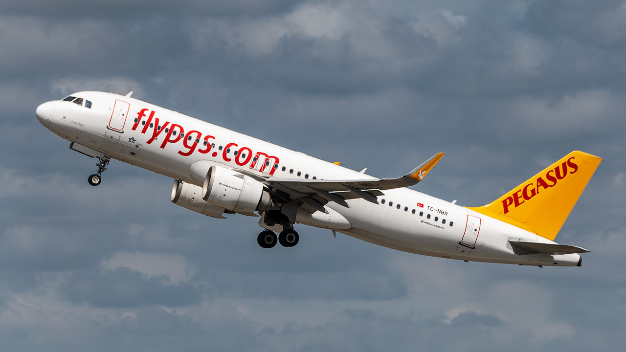 TC-NBR Pegasus Airlines Airbus A320-200neo