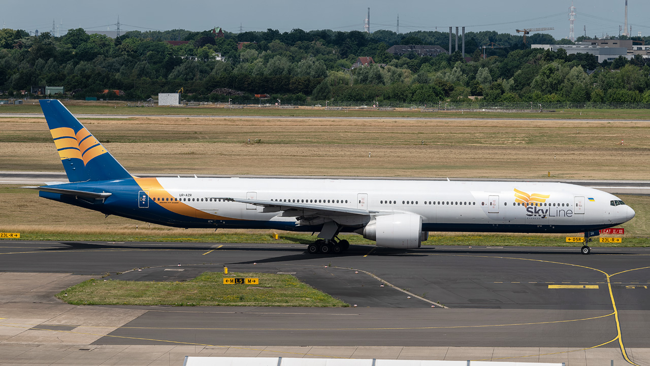 UR-AZR Skyline Express Airline Boeing 777-300(ER)