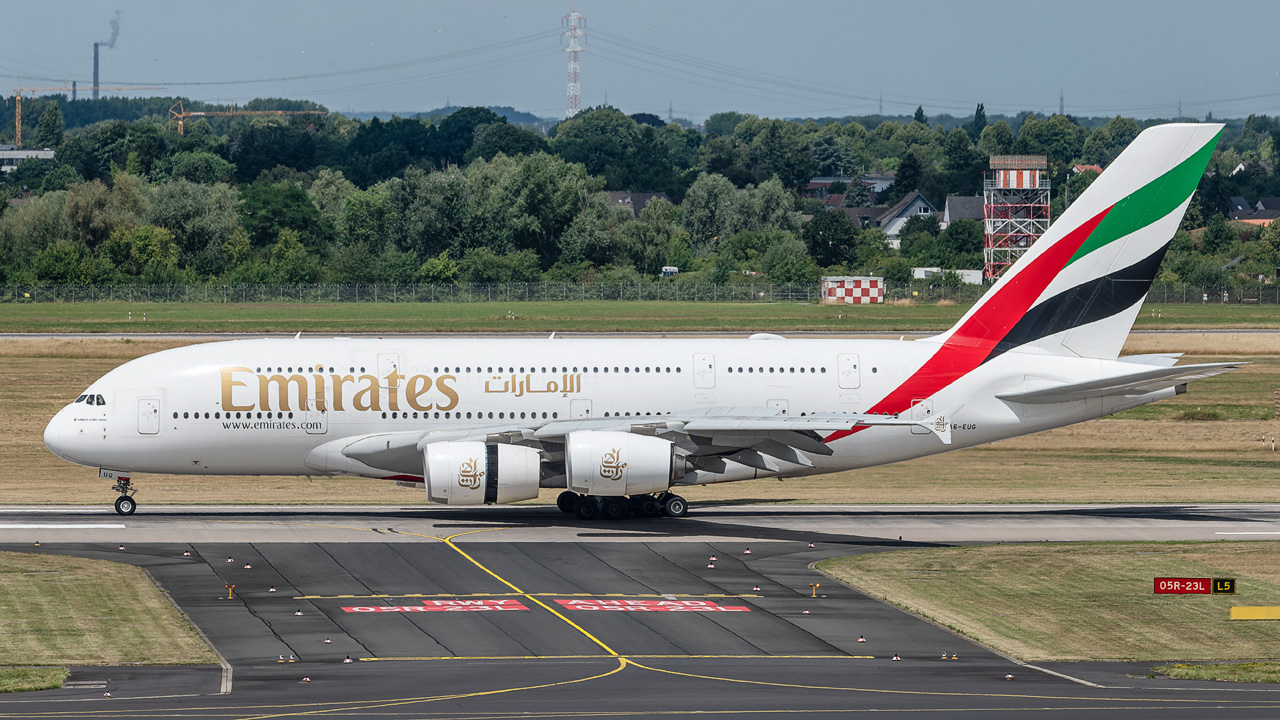 A6-EUG Emirates Airbus A380-800