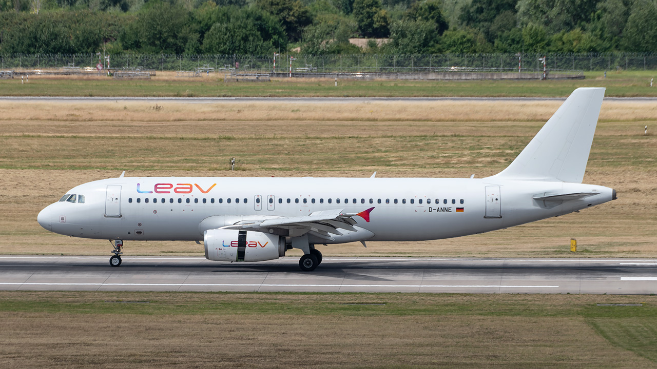 D-ANNE LEAV Aviation Airbus A320-200