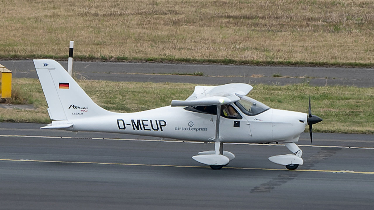 D-MEUP AirTaxi Express Tecnam P92 Echo MkII