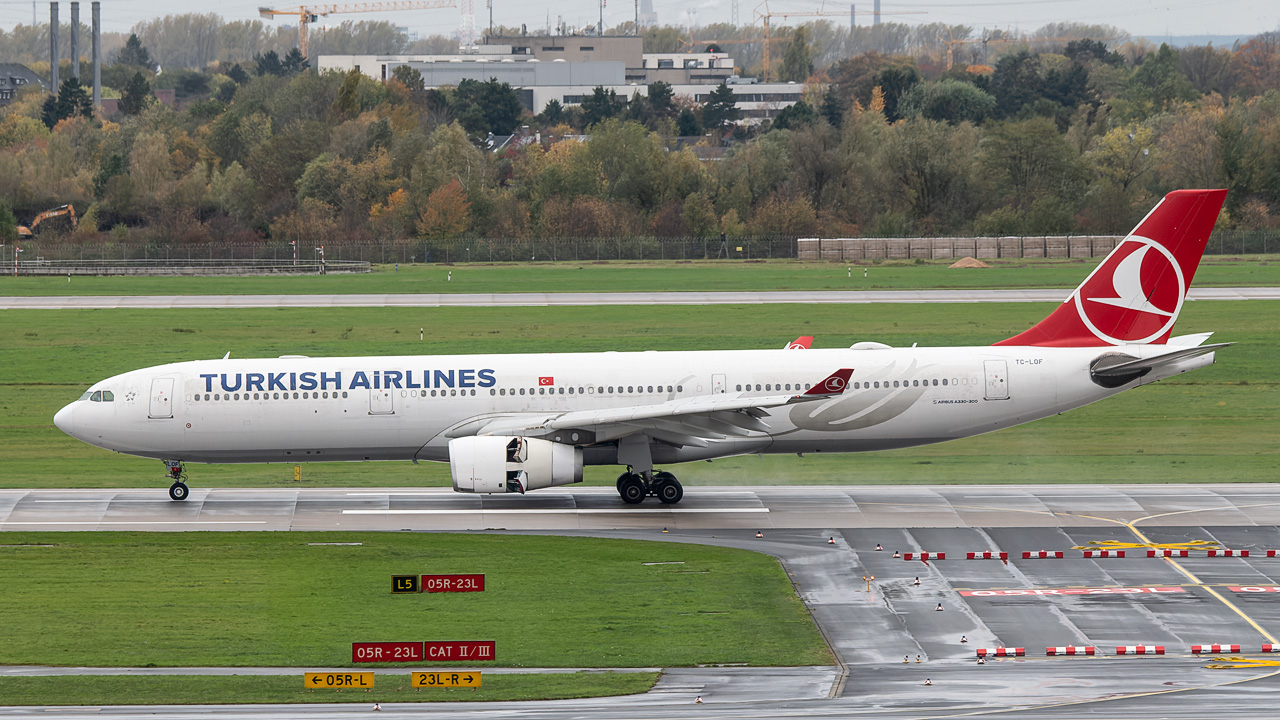 TC-LOF Turkish Airlines Airbus A330-300