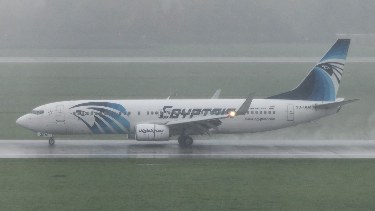 SU-GEM Egypt Air Boeing 737-800
