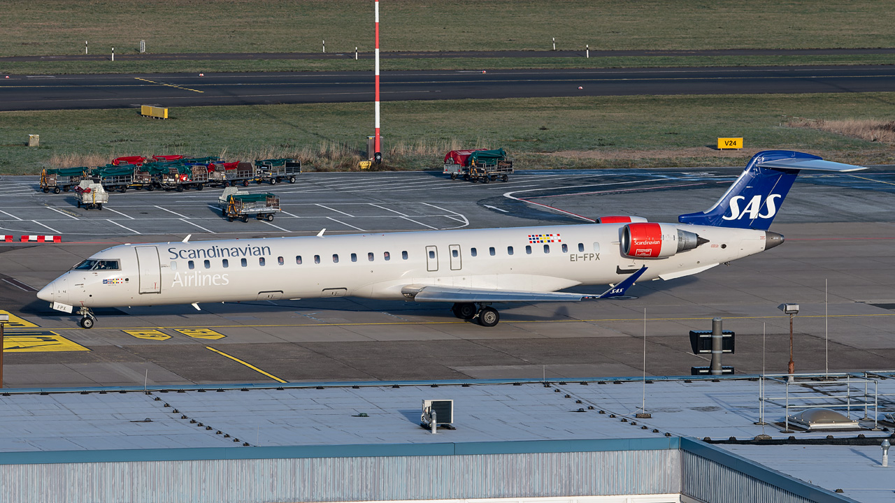 EI-FPX Scandinavian Airlines (CityJet) Bombardier CRJ-900