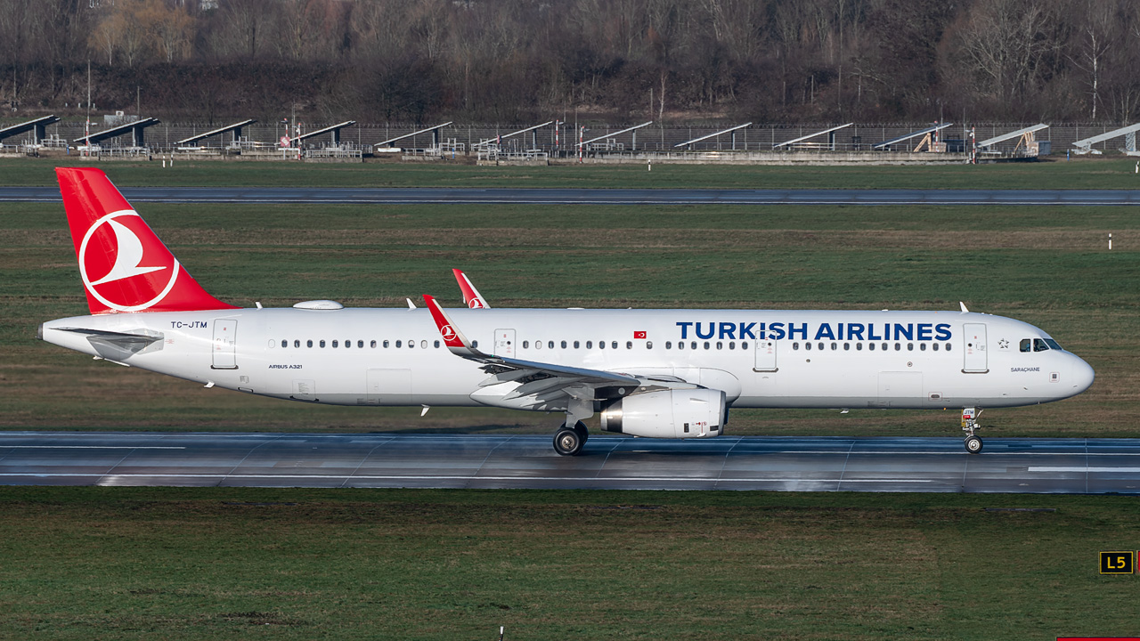 TC-JTM Turlish Airlines Airbus A321-200/S