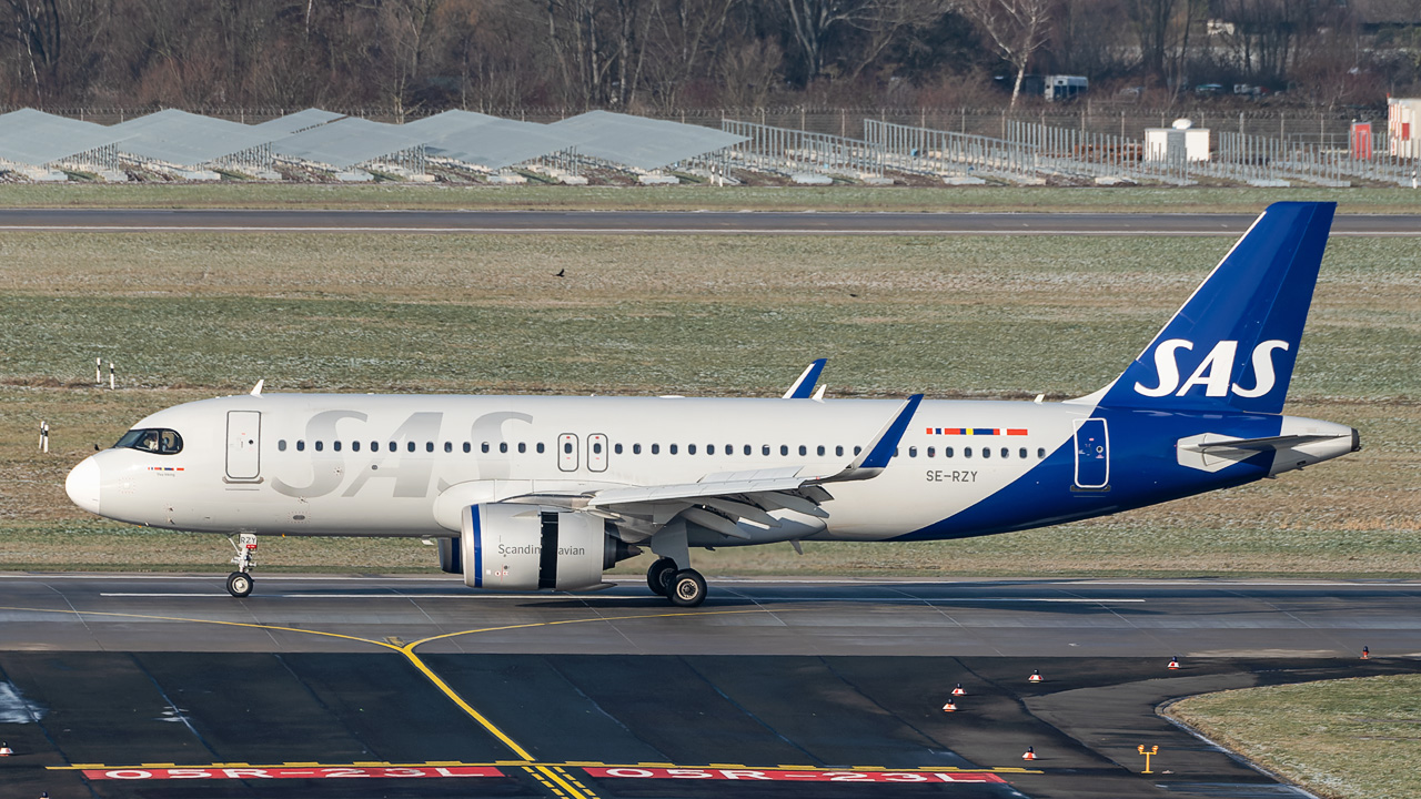 SE-RZY Scandinavian Airlines (SAS) Airbus A320-200neo