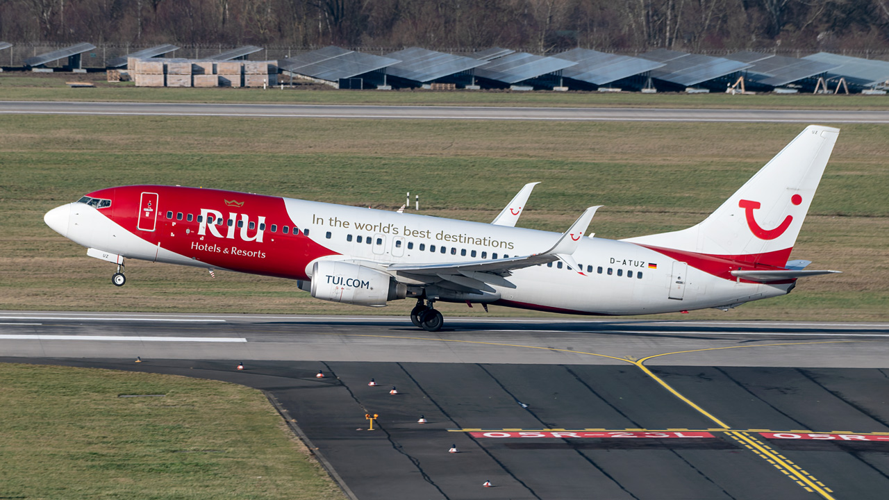 D-ATUZ TUIfly Boeing 737-800