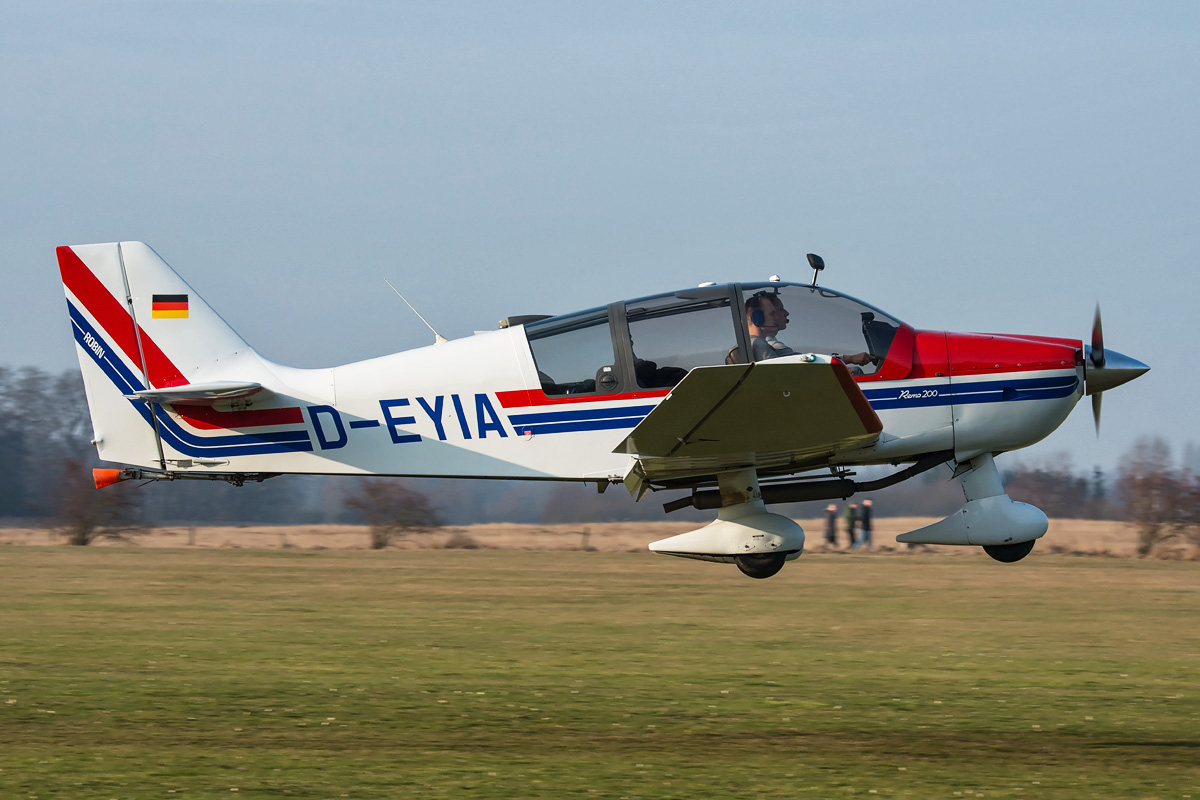 D-EYIA Robin DR.400/200R Remo