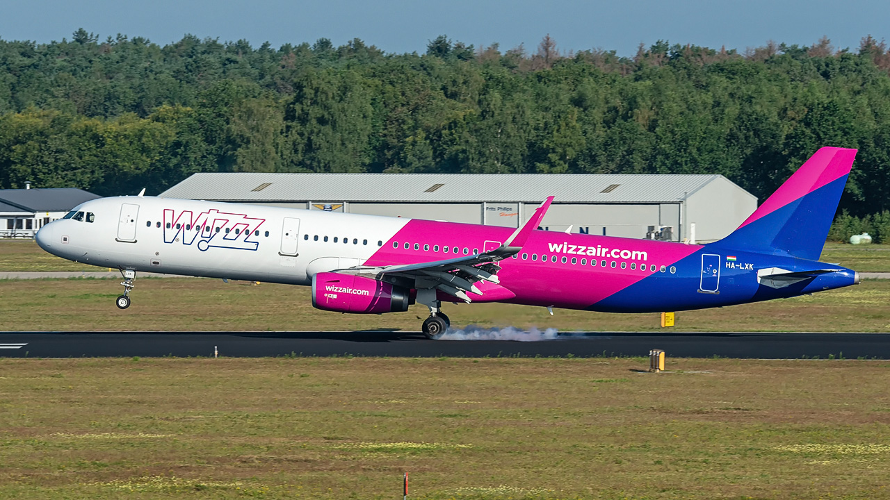 HA-LXK Wizz Air Airbus A321-200/S