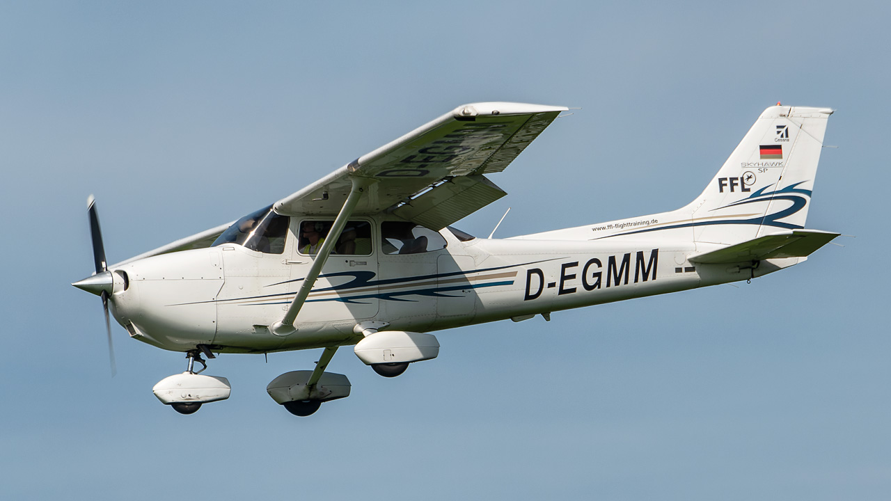D-EGMM FFL Flight Training Cessna 172S Skyhawk SP