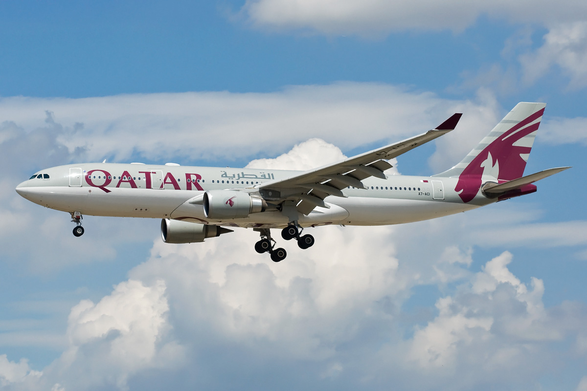 A7-ACI Qatar Airways Airbus A330-200