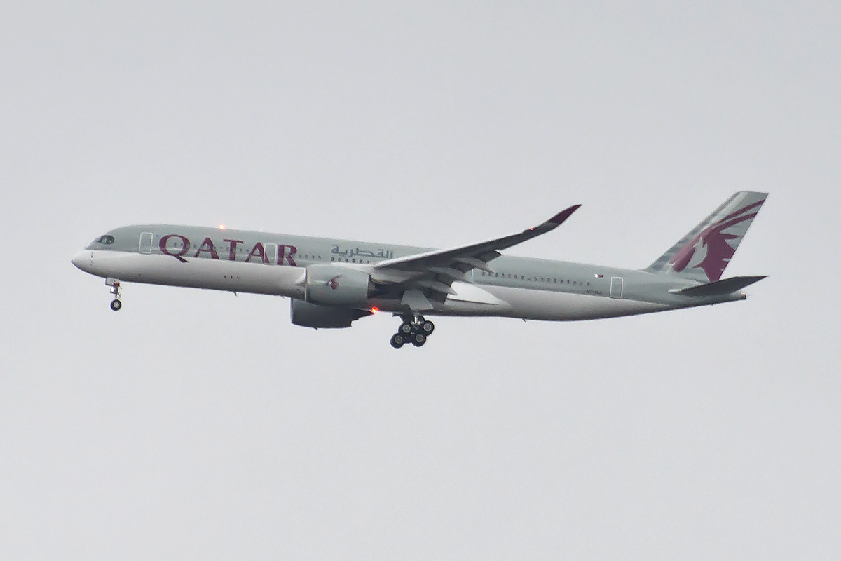 A7-ALA Qatar Airways Airbus A350-900